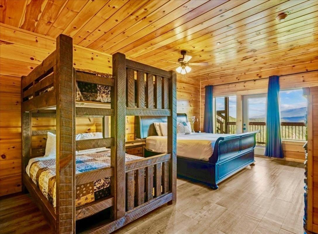 Mansion In The Sky Cabin Gatlinburg Eksteriør bilde